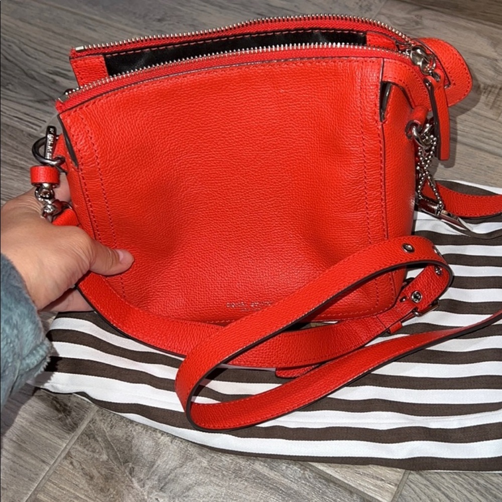 ❌❌Gifted - Red crossbody